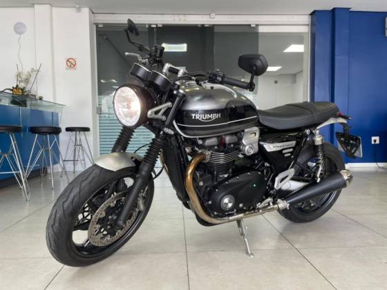 TRIUMPH SPEED TWIN 